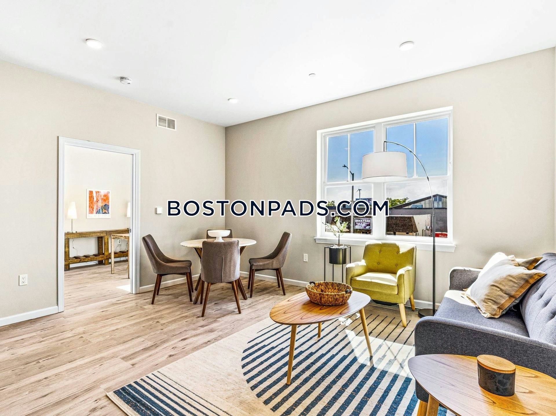 Lynn - 2 Beds, 1 Baths