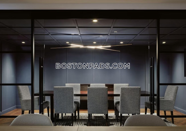 Boston - $4,200+ /mo