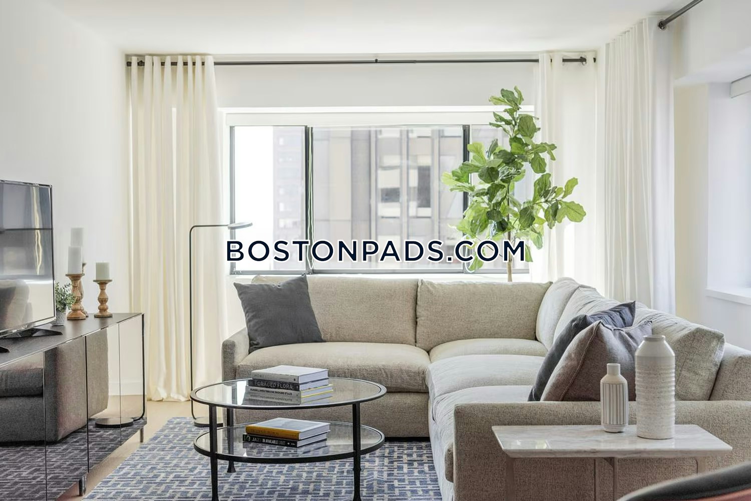 Boston - 0 Beds, 1 Baths