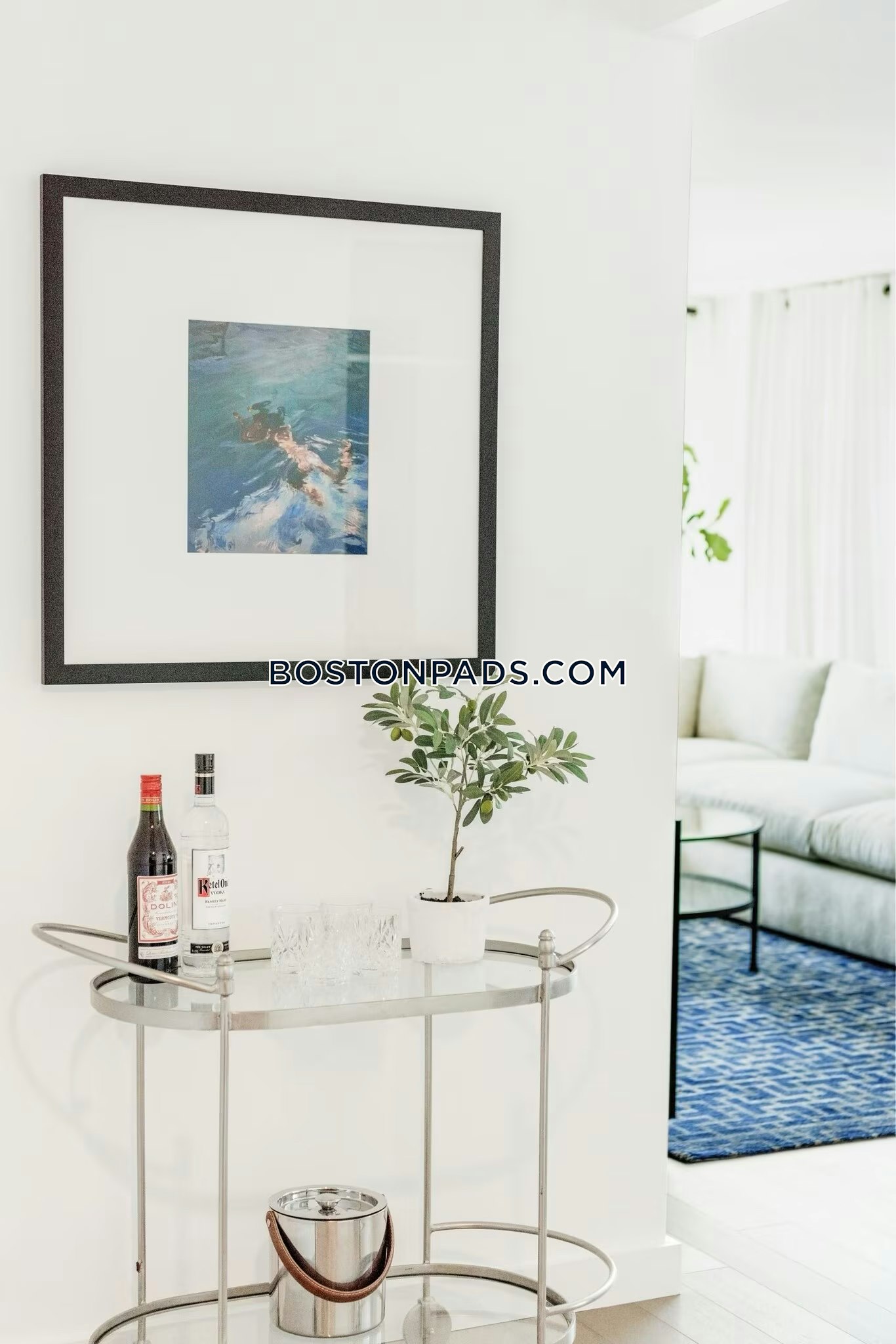 Boston - 0 Beds, 1 Baths