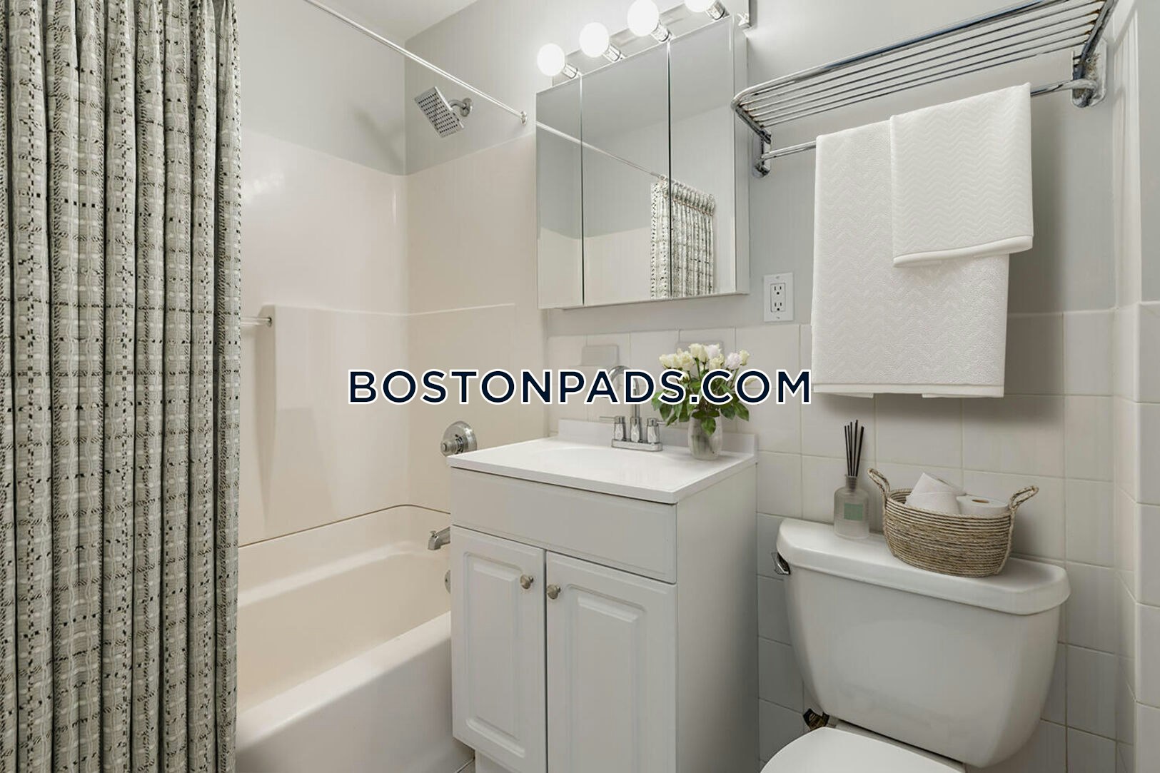 Boston - 1 Beds, 1 Baths