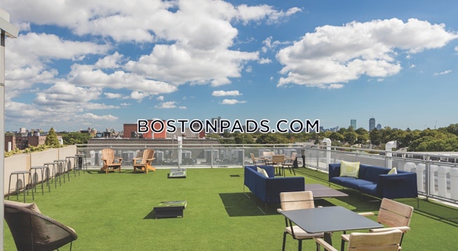 Boston - $8,642+ /mo