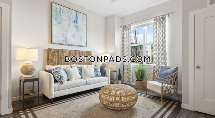 Loring Boulevard, Plymouth