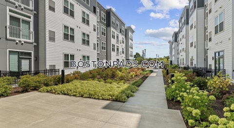 Loring Boulevard Plymouth photo 44