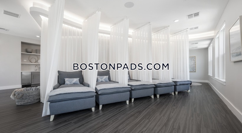 Plymouth - 2 Beds, 2 Baths