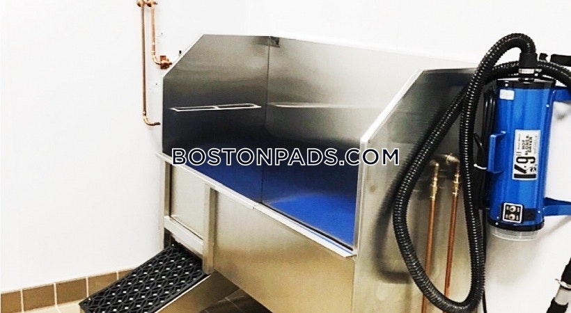 Plymouth - 2 Beds, 2 Baths