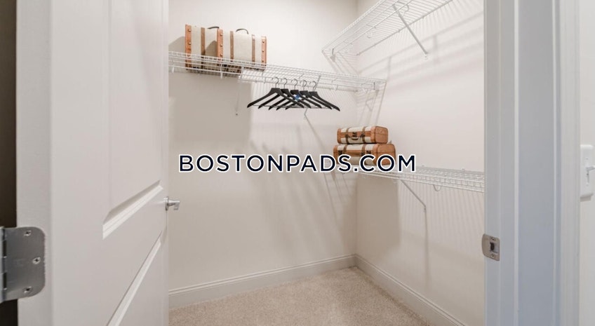 North Andover - $2,575+ /month