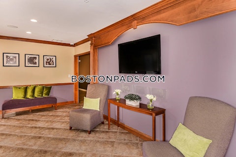 Falls Boulevard Quincy photo 3