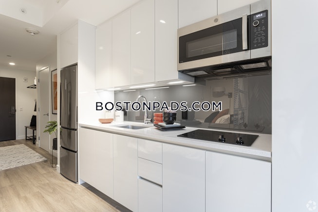 Boston - $6,810+ /mo