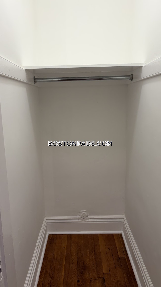 Boston - $2,500+ /mo