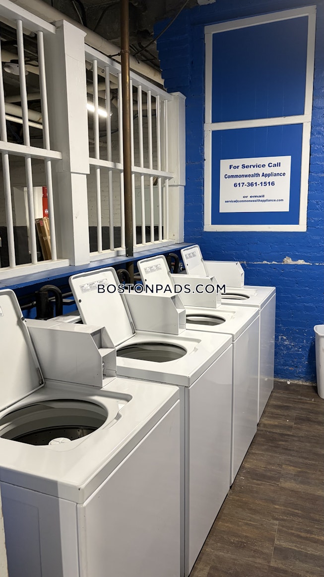 Boston - $2,500+ /mo