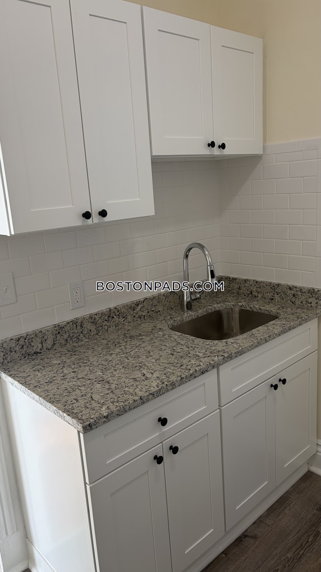 Boston - $2,500+ /mo