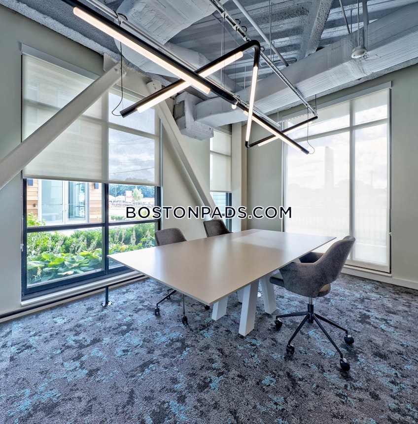 Boston - $2,125+ /month