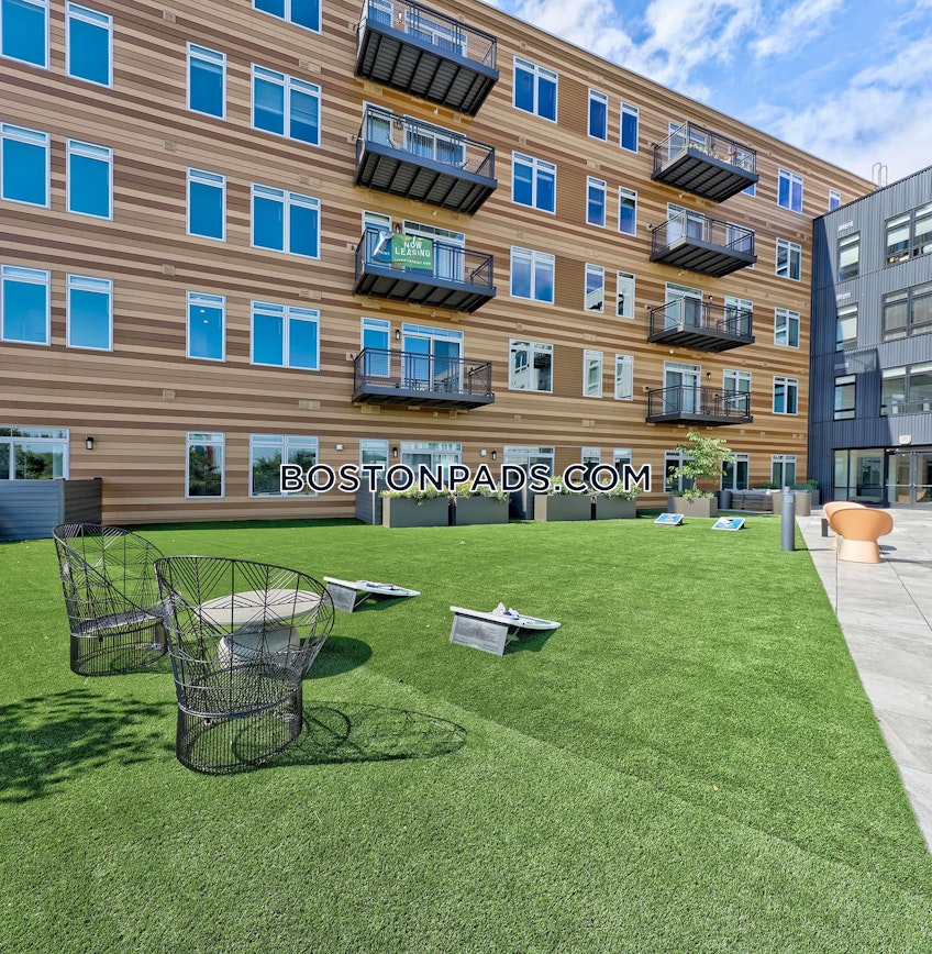 Boston - $4,670+ /month