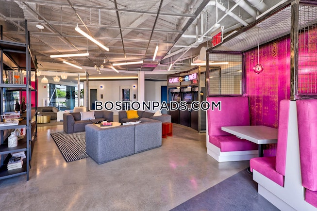 Boston - $2,720+ /mo
