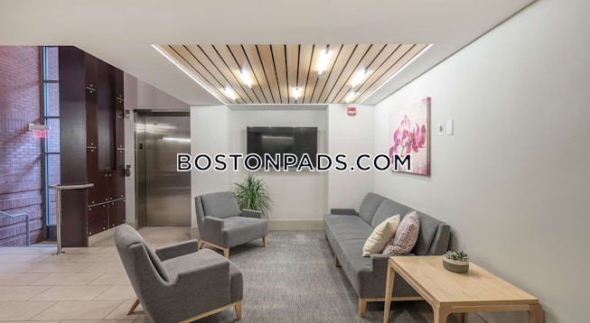 Boston - $3,955+ /mo