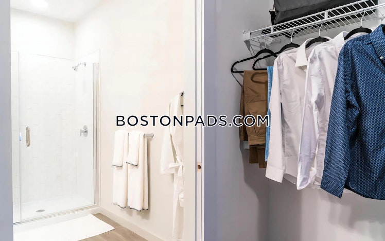 Chestnut St., Marshfield