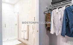 Saltgrass Dr./>, Marshfield