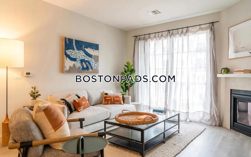 Marshfield - $2,786+ /month