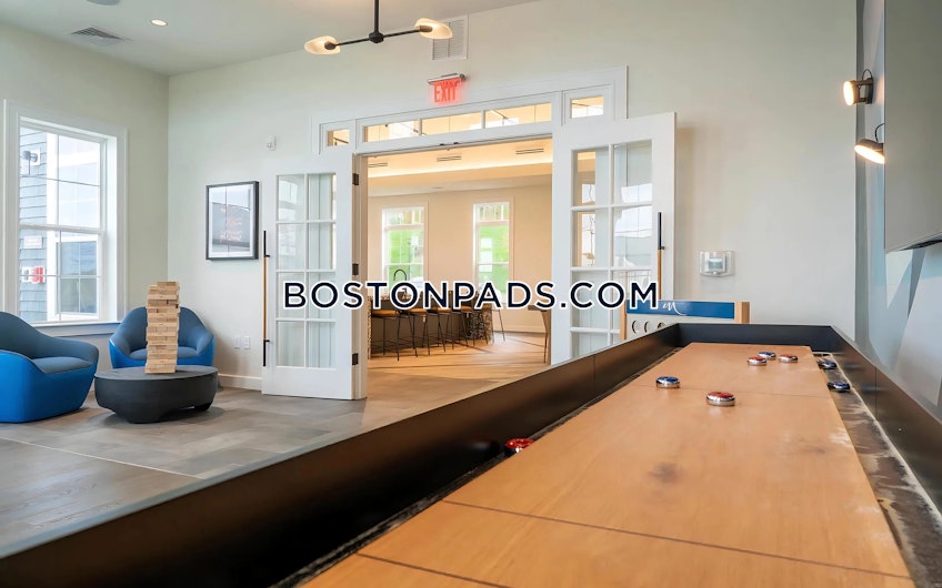 Marshfield - $2,786+ /month