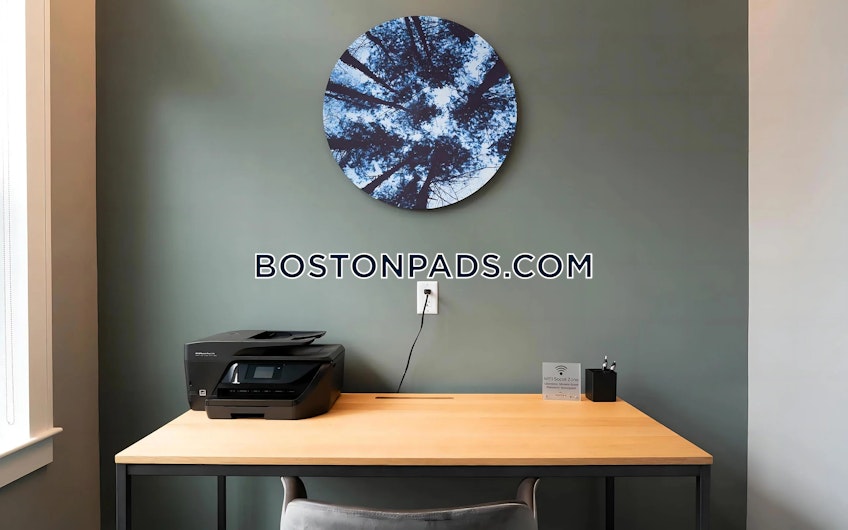 Marshfield - $2,786+ /month