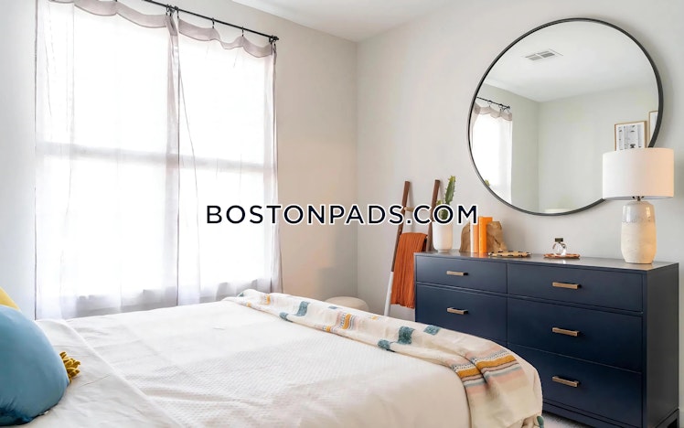 Chestnut St., Marshfield