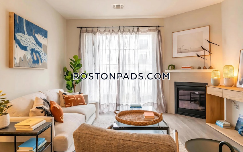 Marshfield - $3,995+ /month