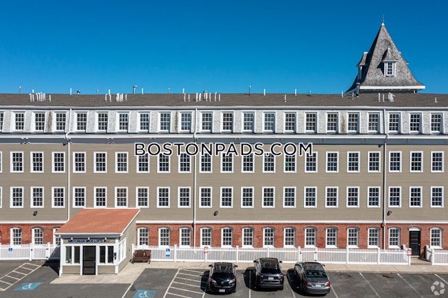 Whitman - $2,200+ /mo