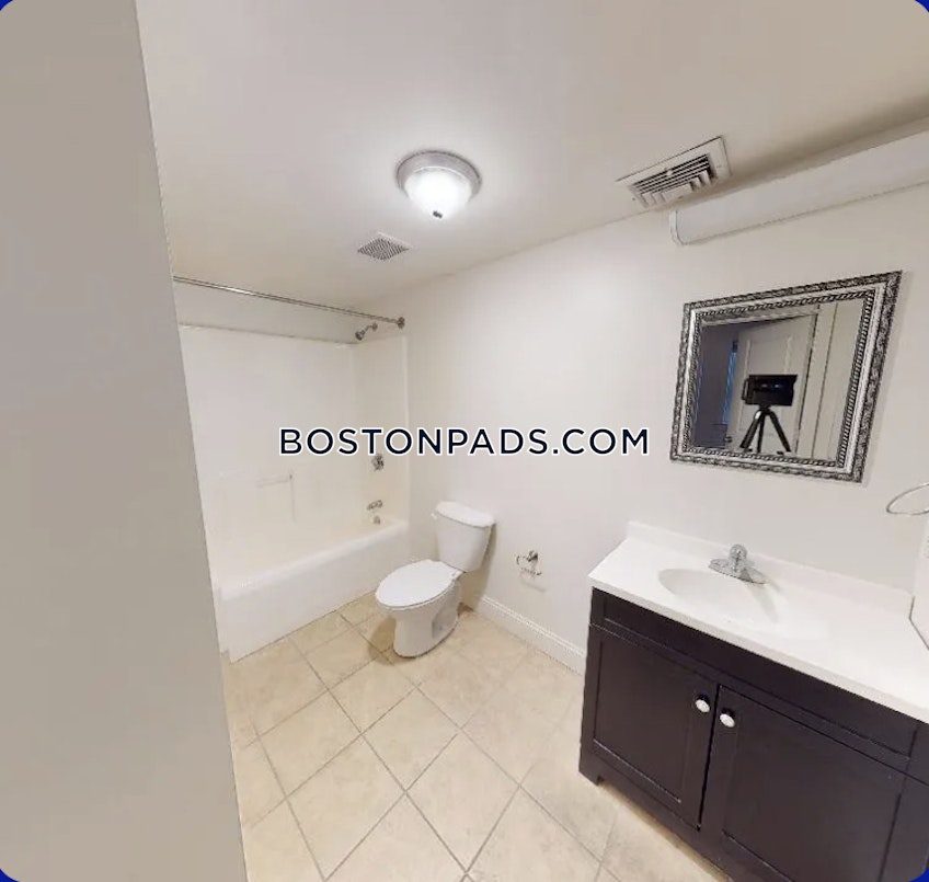 Whitman - $2,600+ /month