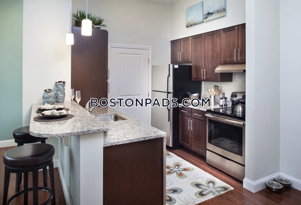 The Commons at SouthField - 2 Beds, 1 Bath - $2,595 - ID#8020440