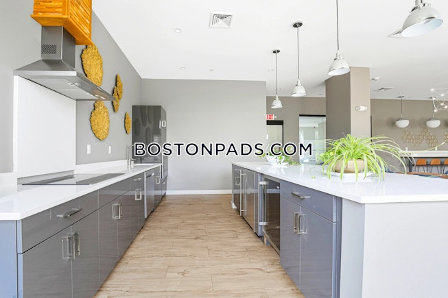 Weymouth - $2,595+ /mo