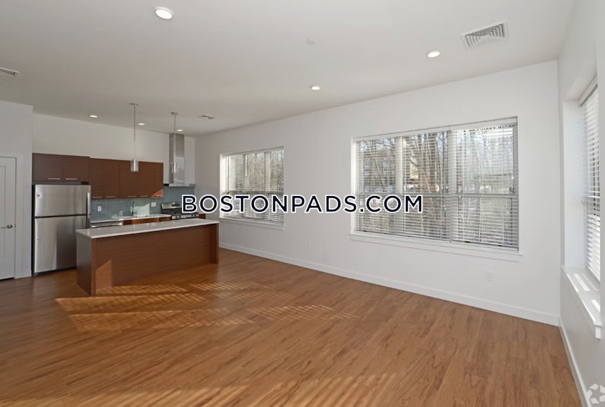 Weymouth - $2,500+ /month