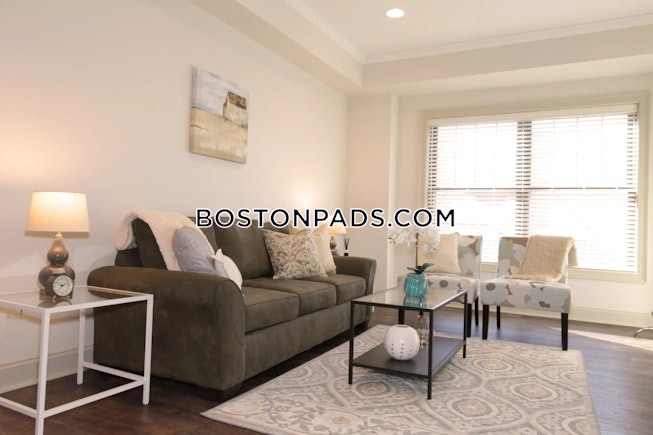 Stoughton - $2,954+ /mo