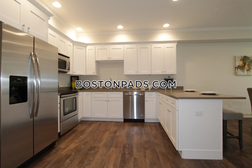 Stoughton - $2,954+ /month