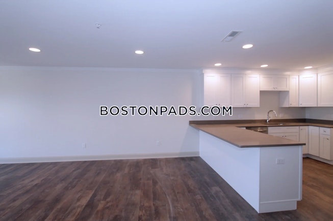 Stoughton - $2,954+ /mo