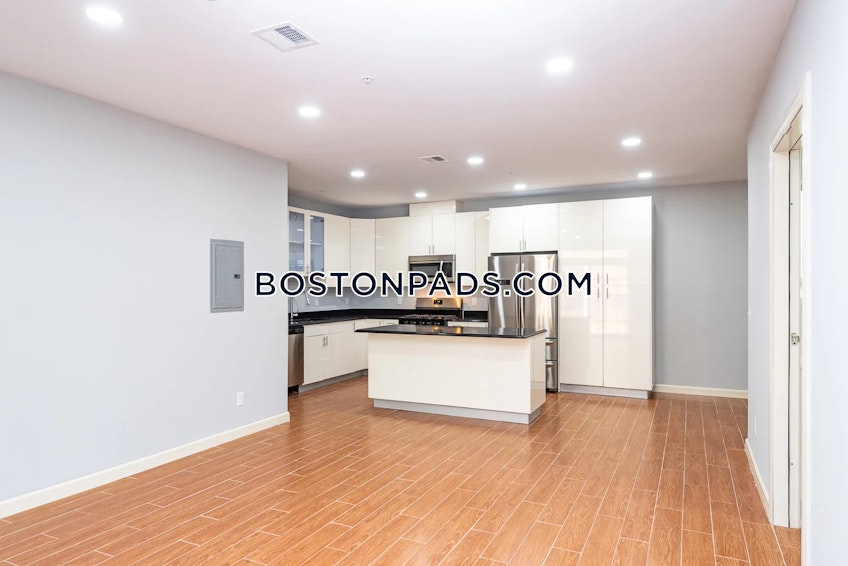 Stoughton - $2,512+ /month