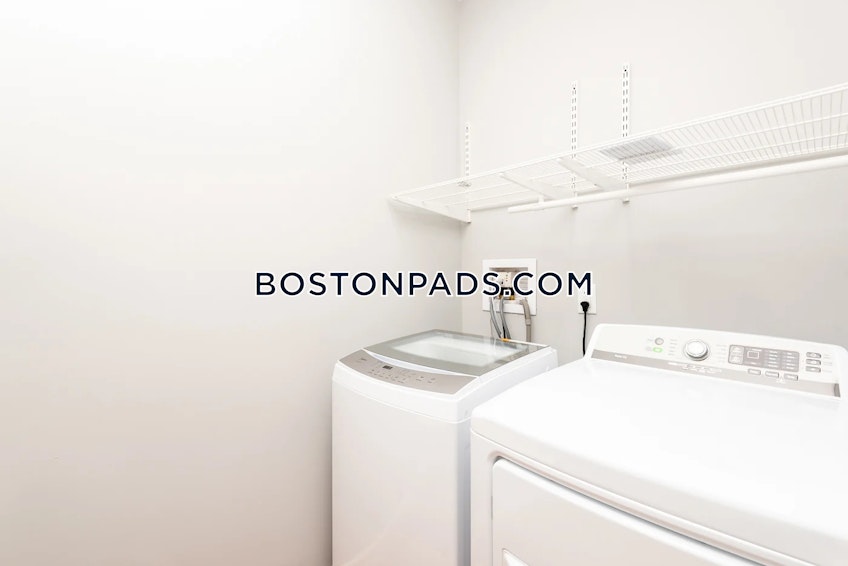 Stoughton - $2,868+ /month