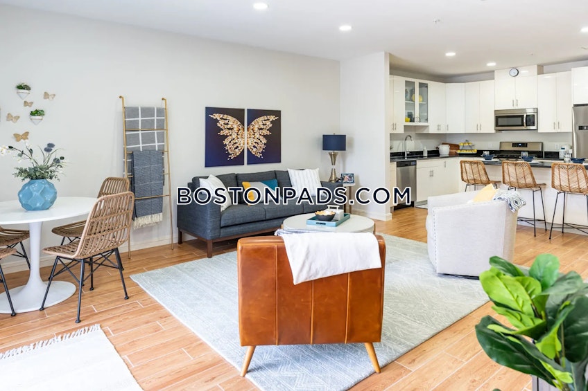 Stoughton - $2,868+ /month