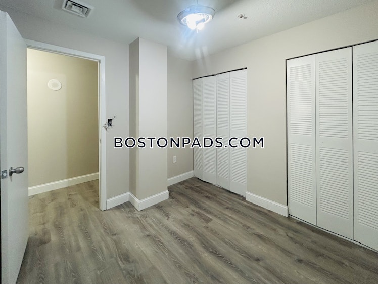 Weaver St., Fall River