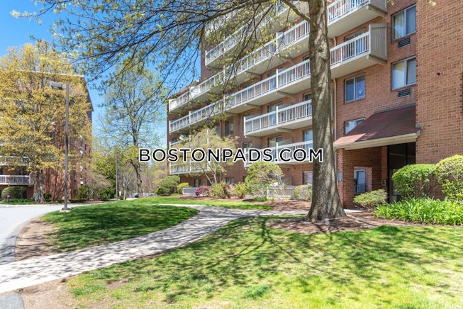 Woburn - $2,049+ /mo