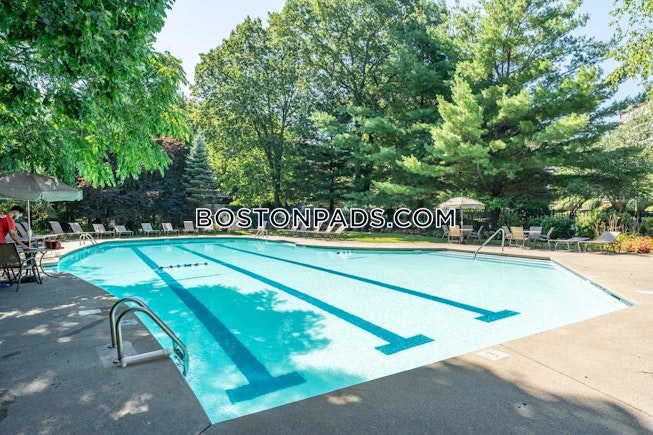 Woburn - $2,725+ /mo