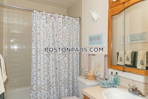 Kimball Ct. Woburn photo 25