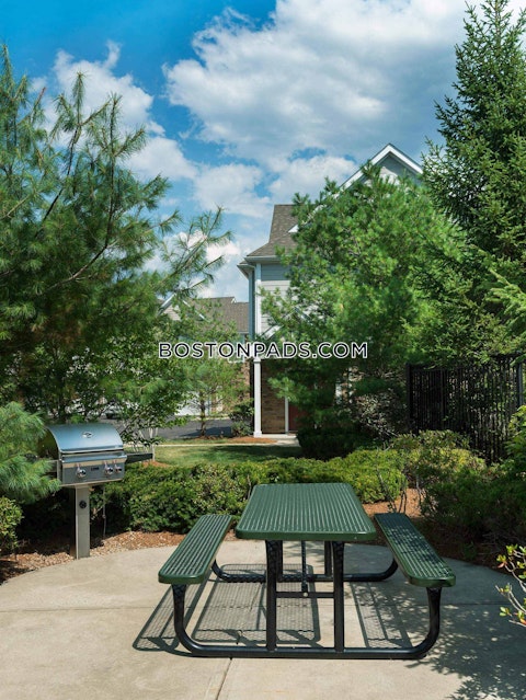 Liberty St. Braintree photo 22