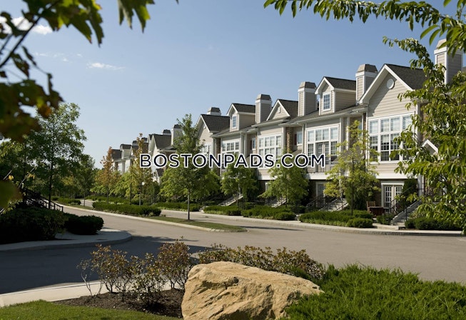 Braintree - $2,598+ /mo