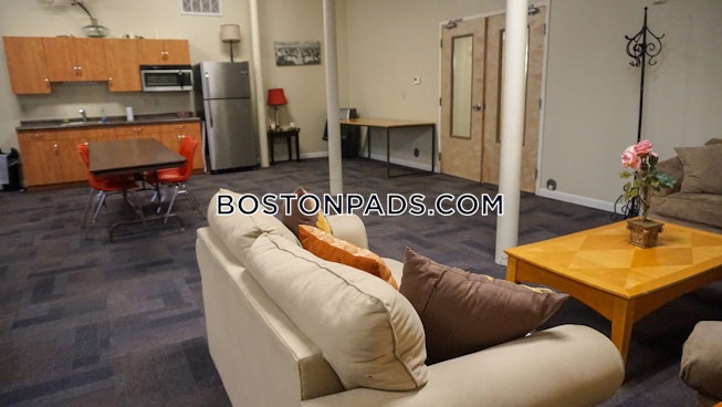New Bedford - $1,595+ /mo