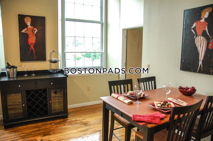 Wamsutta St., New Bedford