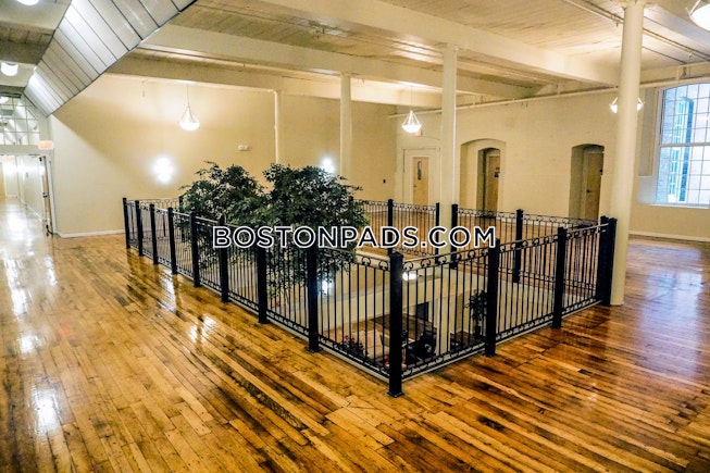 New Bedford - $2,280+ /mo