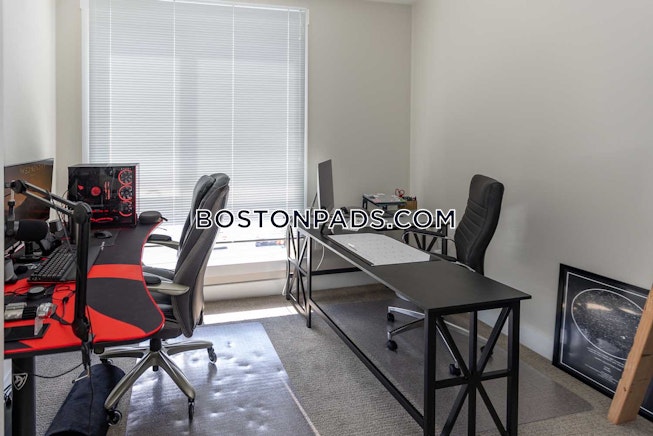 Fall River - $1,975+ /mo