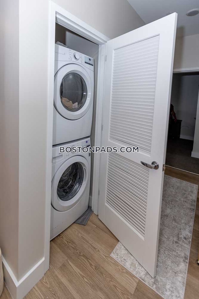 Fall River - $1,975+ /mo