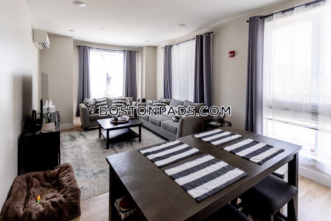 Fall River - $2,800+ /mo